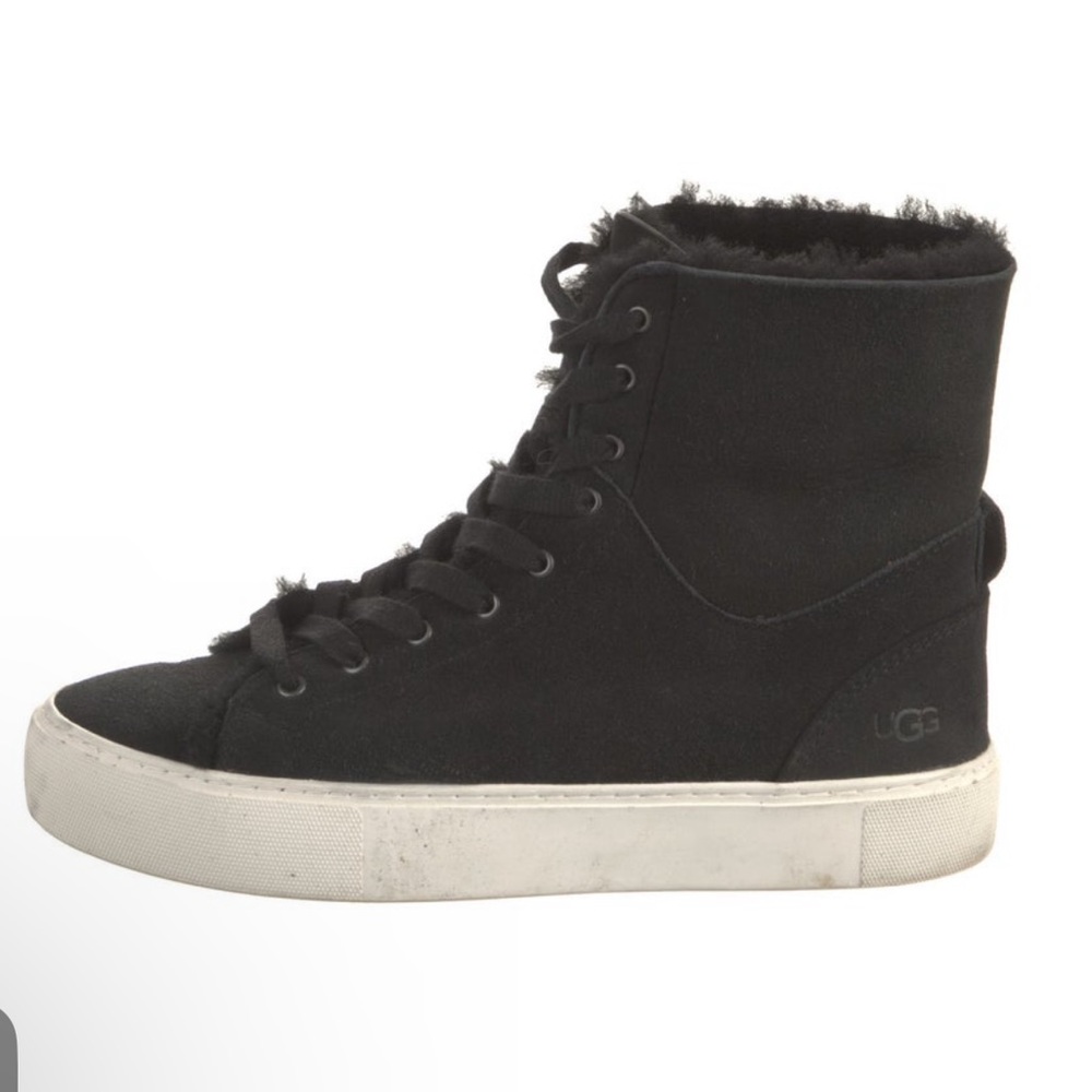UGG sneaker boot women’s size 8.5